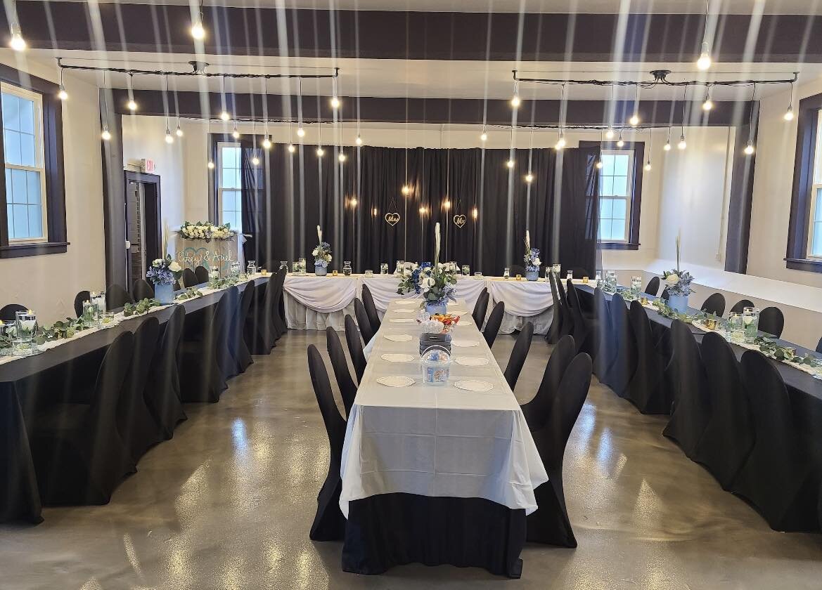 Wondering if we have your event date available? Drop a comment and we&rsquo;ll let you know!😉
Picture credit: @celebrationspiritsllc
Check us out on Facebook to start your forever at Bolton Manor.
.
.
.
.
#wedding #weddingday #weddingvenue #bolton